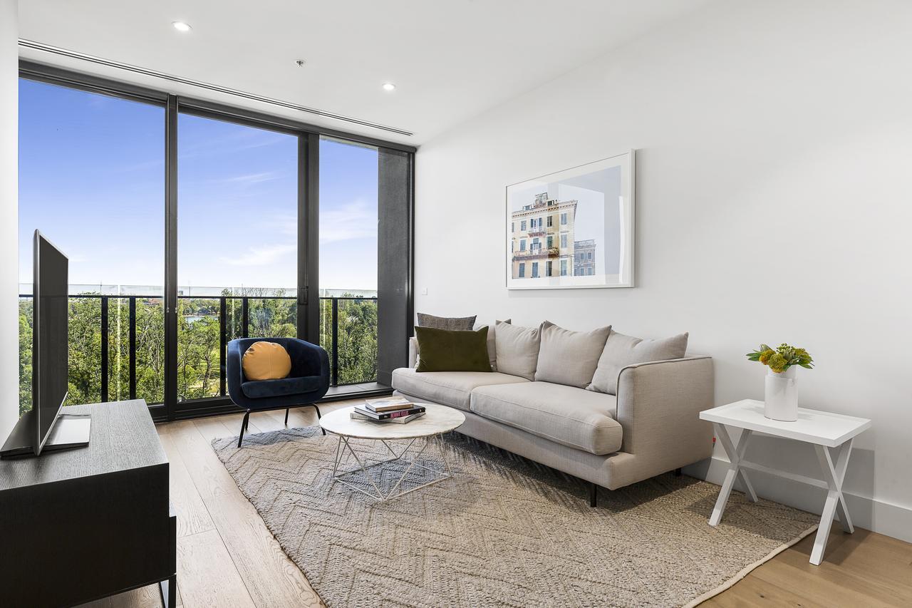 Tyrian Albert Park Lake Melbourne Exterior photo Living room